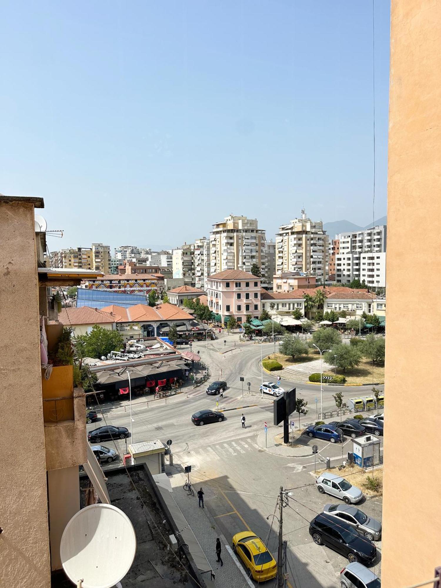 Ferienwohnung Jo-Al, New Bazaar! Tirana Exterior foto